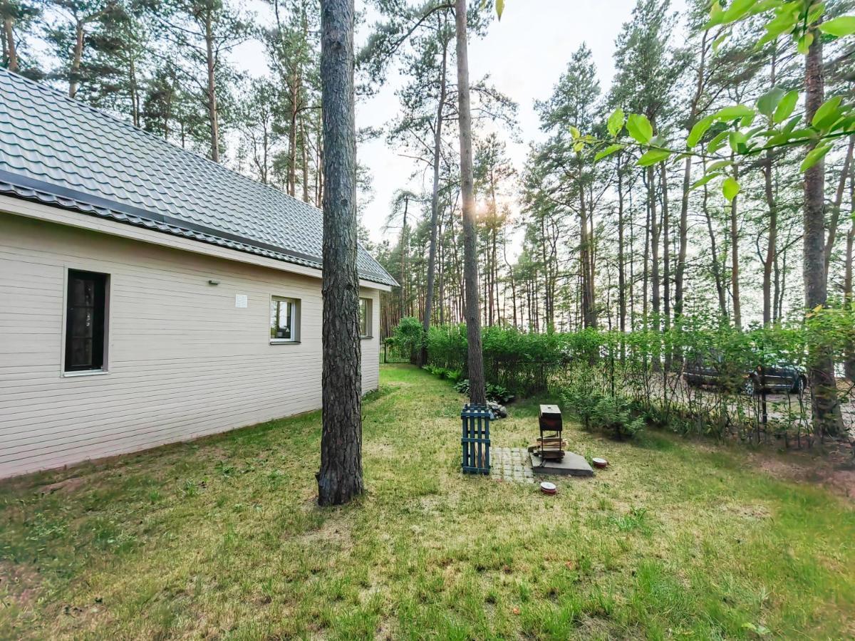 River Bank Vacation Home Jūrkalne Eksteriør bilde